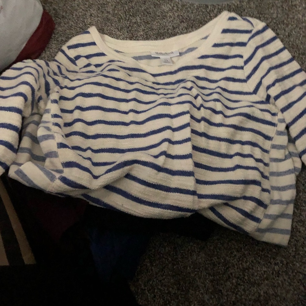 Maternity sweater